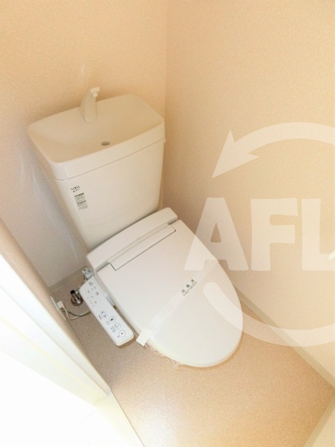 トイレ　ラグゼ都島北II　温水洗浄便座