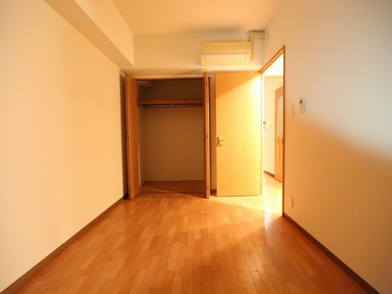 その他部屋・スペース　洋室6.3帖　クローゼット付（充実収納してます）エアコン付
