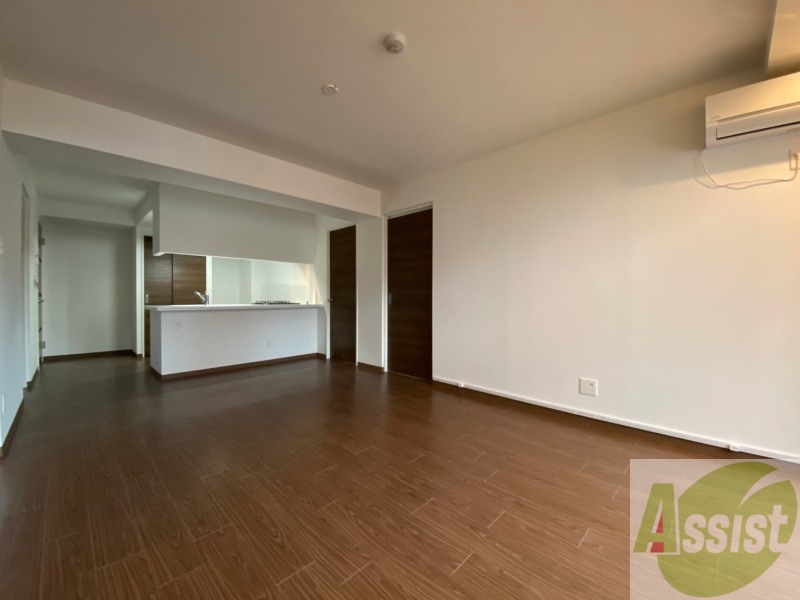 居室・リビング　広くてきれいなリビングです！快適に過ごせそうですね。