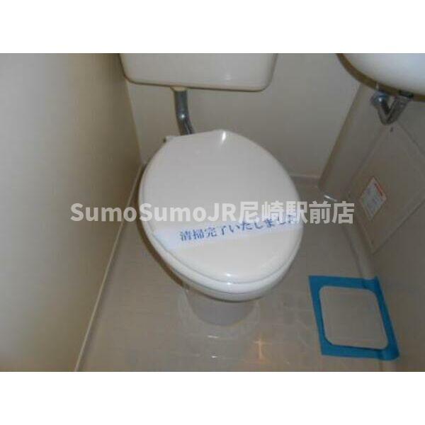 トイレ　トイレもきれいです