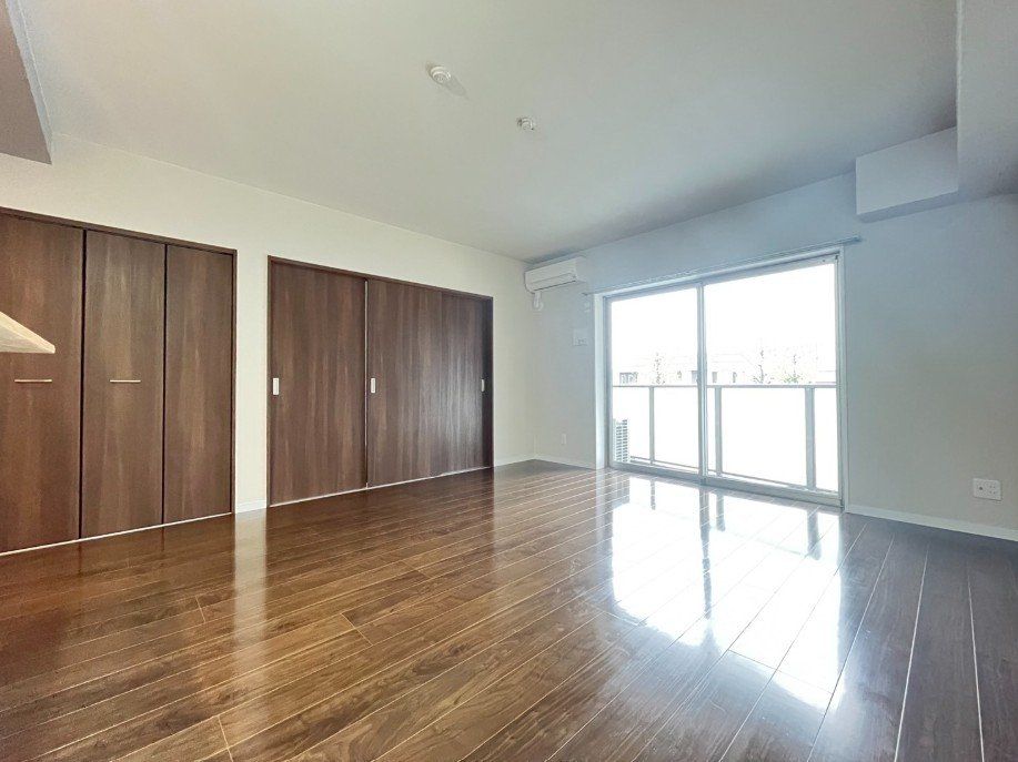 居室・リビング　※代表タイプの写真のため実際と異なる場合がございます