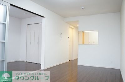 居室・リビング　お問合せはタウンハウジングまで！※現地待合わせ相談可能