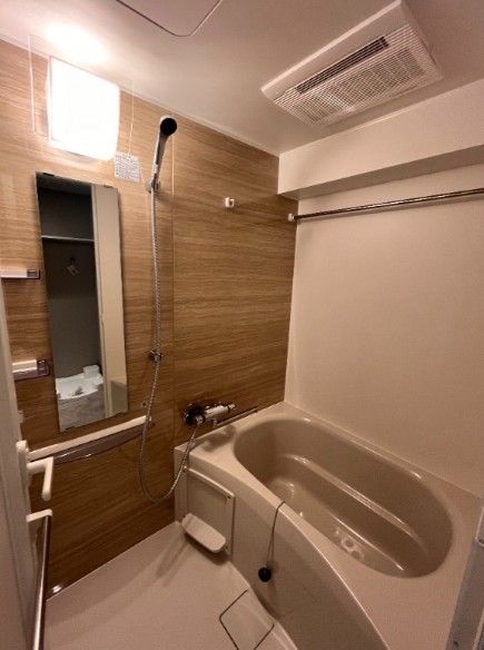 バス・シャワールーム　風呂