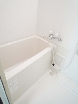 バス・シャワールーム　きれいなお風呂で快適バスタイム♪