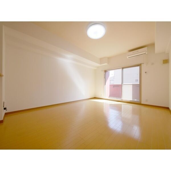 居室・リビング　★家具家電配置後のイメージです★