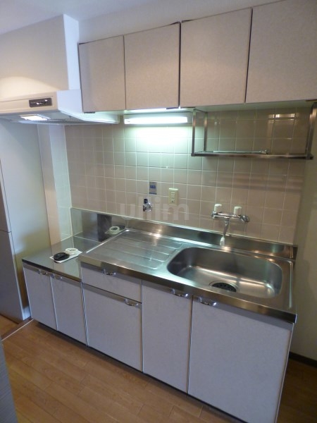 キッチン　※別のお部屋のお写真です。御参考までに。