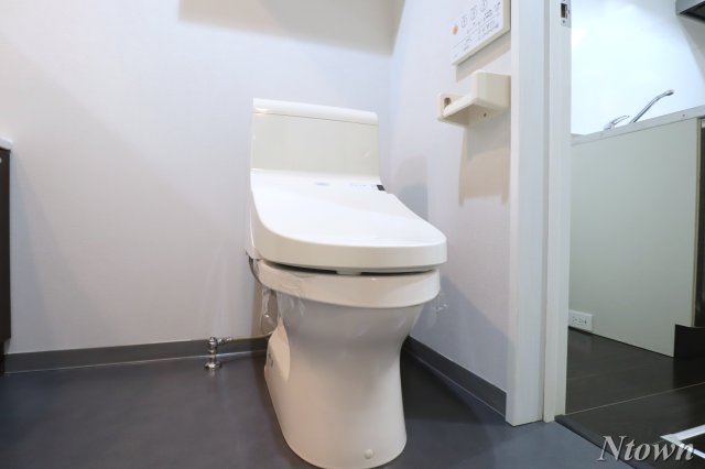 トイレ　トイレもきれいです