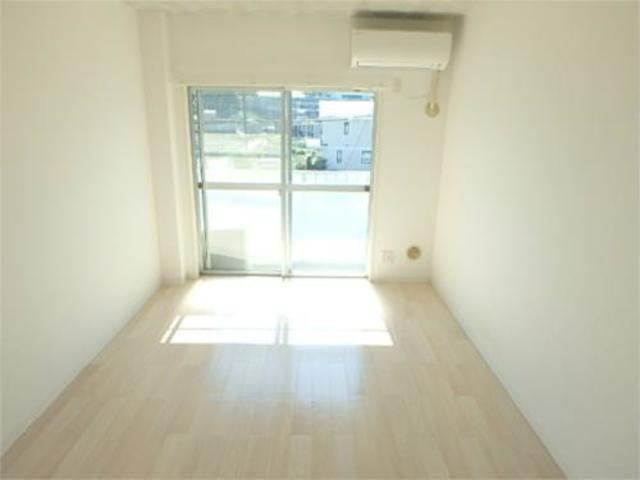 居室・リビング　日当り良好