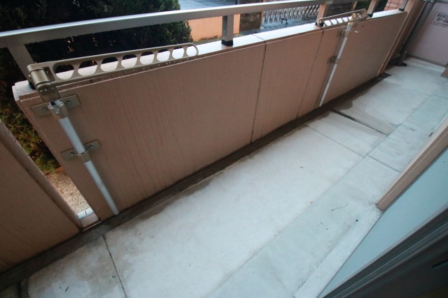 バルコニー　※別室の参考写真の為、現況優先です。