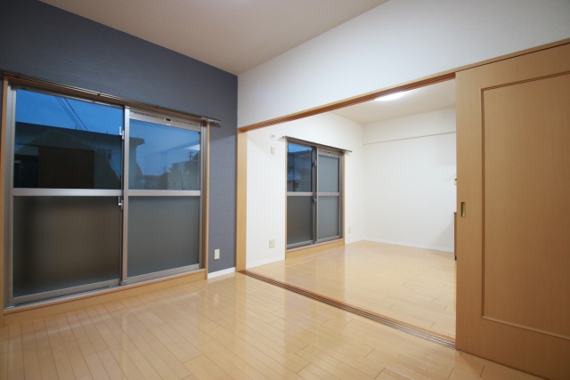 居室・リビング　※別室の参考写真の為、現況優先です。