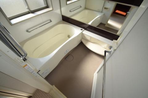 バス・シャワールーム　バス