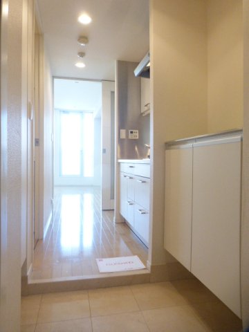 玄関　玄関※別部屋参考写真