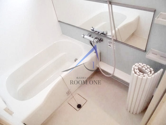 バス・シャワールーム　お風呂です。