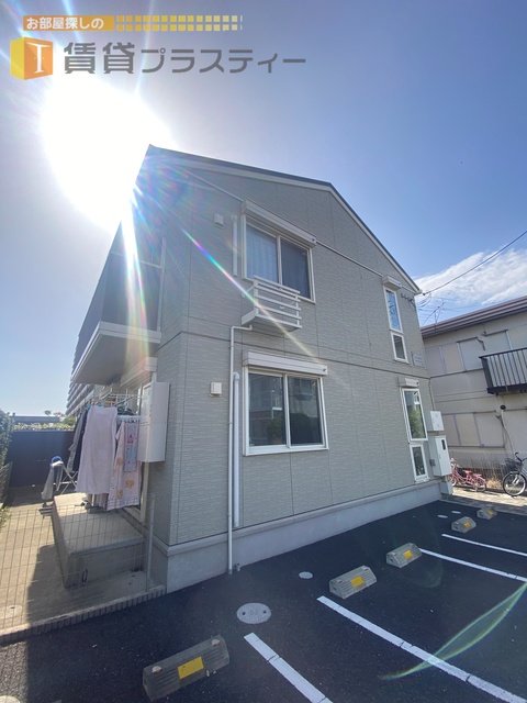 建物外観　光り輝く新生活。。