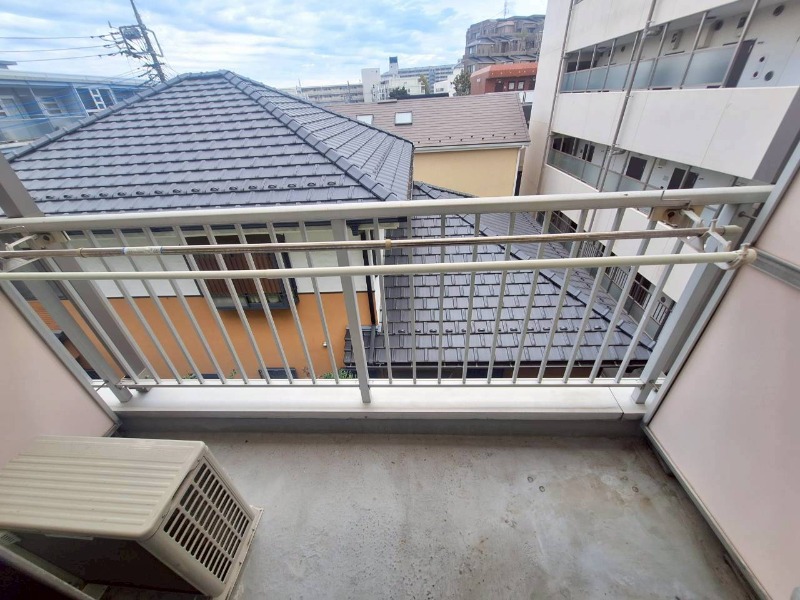 バルコニー　※他部屋参考写真