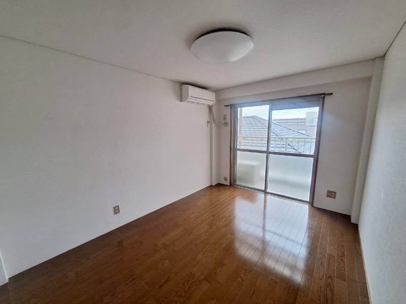 居室・リビング　※他部屋参考写真