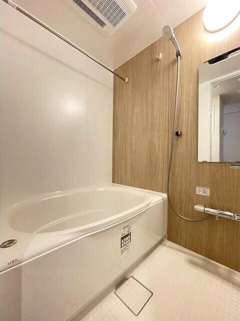 バス・シャワールーム　追焚機能付きです