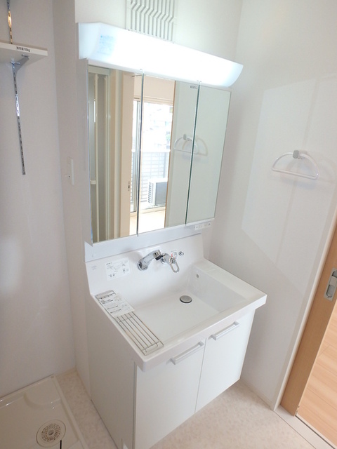 洗面設備　洗髪洗面化粧台