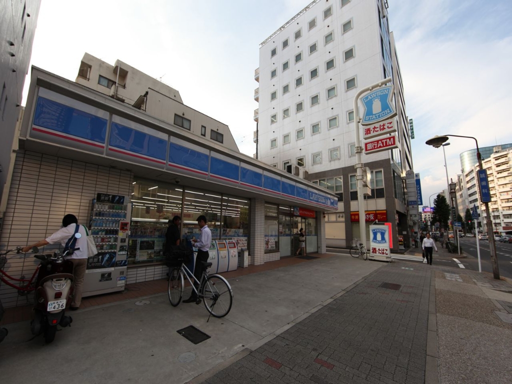 コンビニ　ローソン 上前津駅南店（コンビニ）まで80m