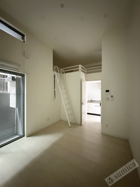 居室・リビング　ネットは無料で利用可能です♪♪