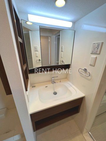 洗面設備　洗面化粧台