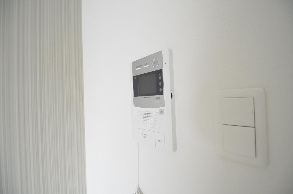 セキュリティ　カメラ付インターホン