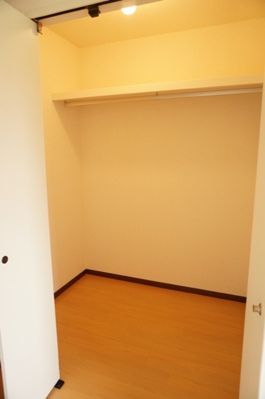 収納　図面と現状に相違がある場合には現状を優先