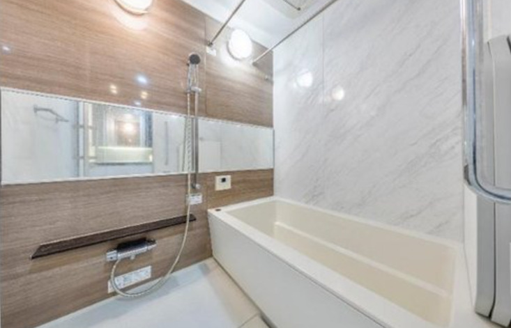 バス・シャワールーム　※別部屋の参考写真です。