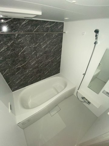 バス・シャワールーム　※同タイプの写真です