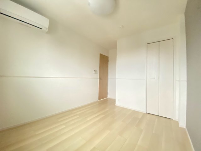 その他　※同タイプの写真です