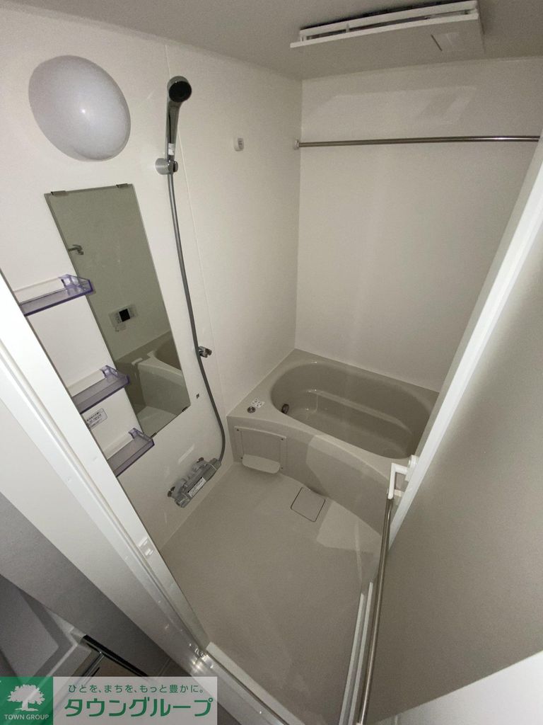 バス・シャワールーム　バス