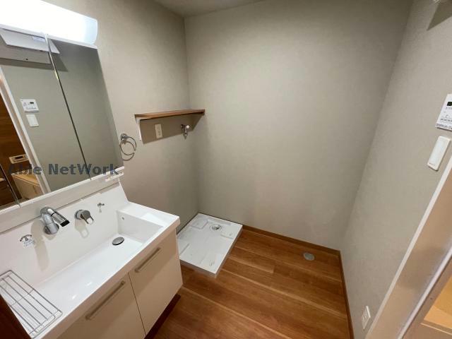 洗面設備　別部屋イメージ画像