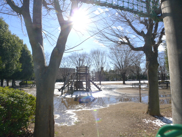 公園　南越谷第一公園（公園）まで324m