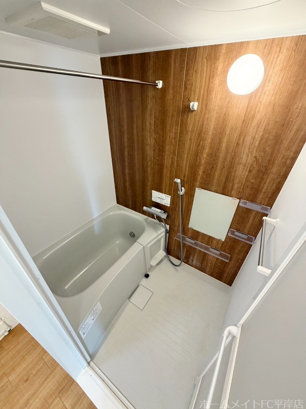 バス・シャワールーム　光熱費の抑えられる都市ガス物件☆