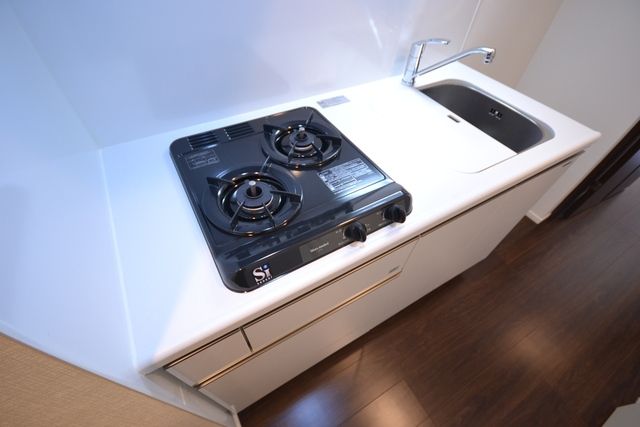 キッチン　反転タイプのお部屋の写真です。