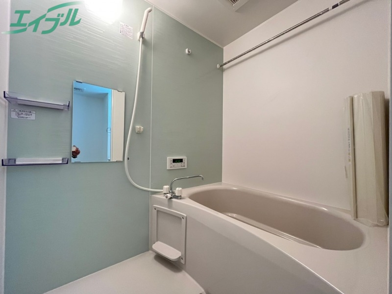 バス・シャワールーム　別部屋参考写真です