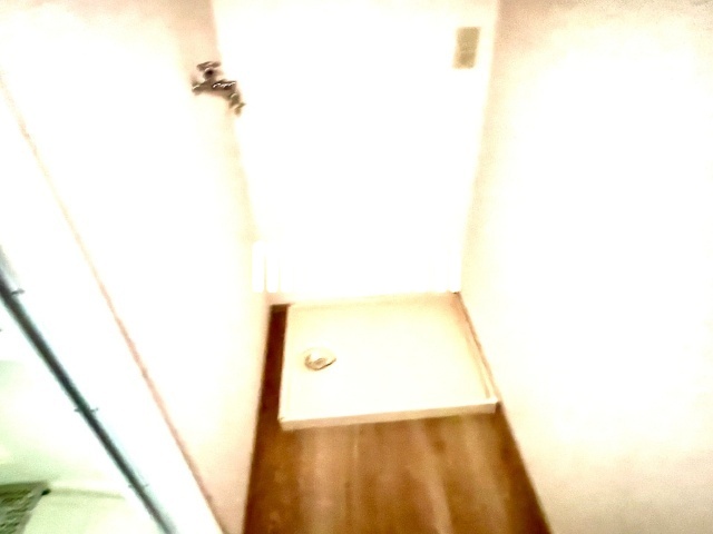 その他部屋・スペース　洗濯機はこちらにどうぞ。