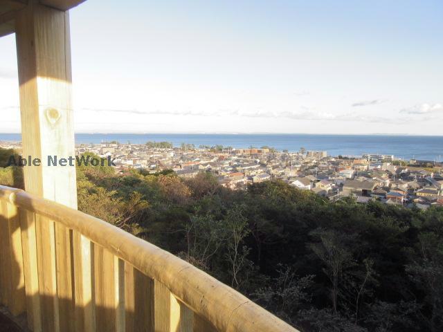 公園　海のみえる岸岡山緑地（公園）まで1029m