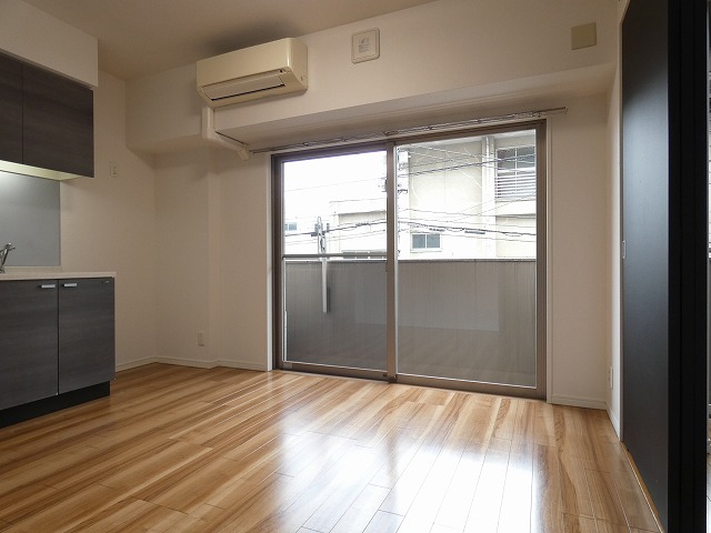 居室・リビング　居間※別部屋参考写真