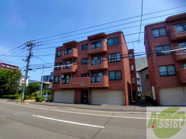 建物外観　札幌市北区北二十一条西「ファーストコート２１２」
