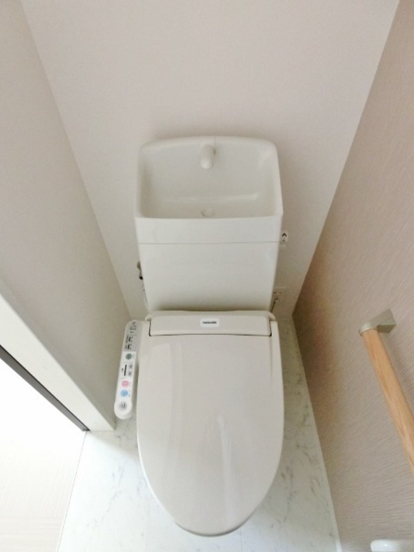 トイレ　図面と現状に相違がある場合には現状を優先