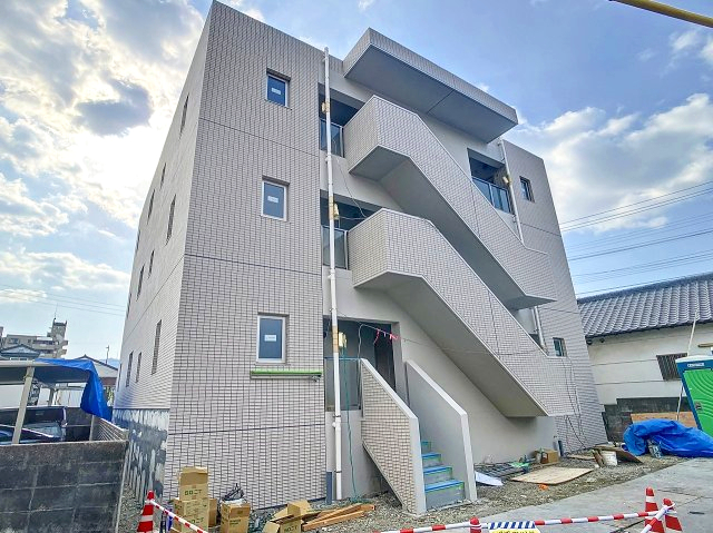 建物外観　2024年12月撮影