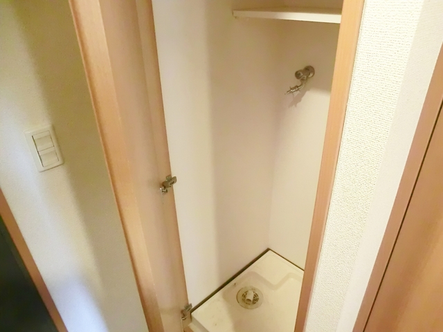 その他　室内洗濯機置き場です