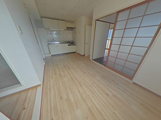 居室・リビング　※別部屋の写真です