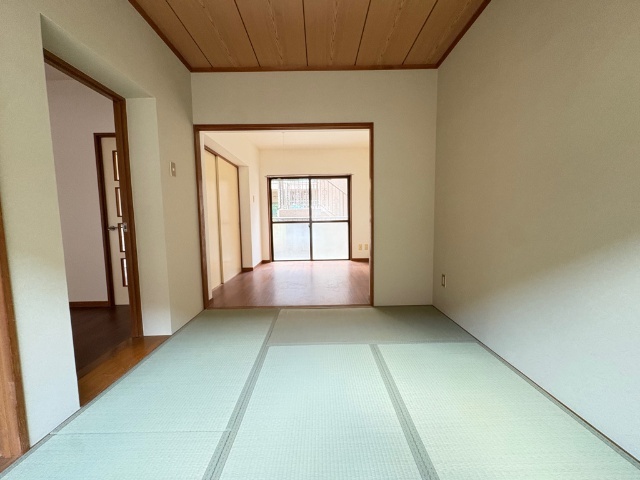その他部屋・スペース　８帖あるので、家族でゆったり過ごせますね