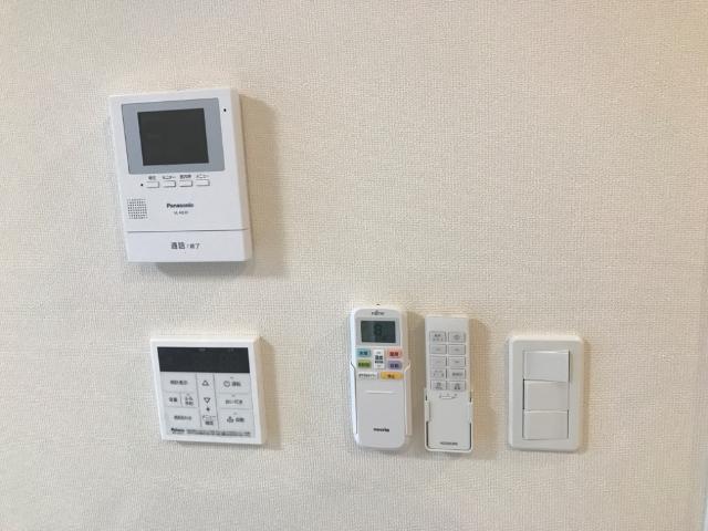 セキュリティ　カメラ付インターホン（イメージ）