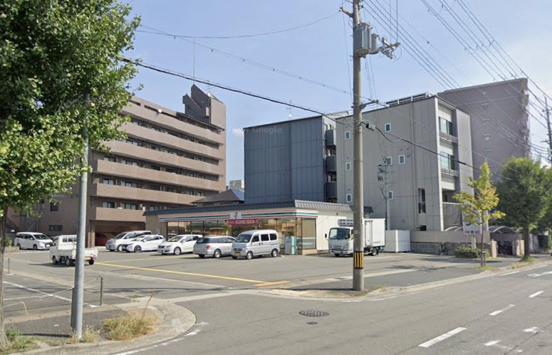 コンビニ　セブンイレブン高辻葛野西通店（コンビニ）まで73m