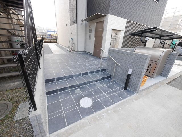 エントランス　★お部屋探しは、タウンハウジング多摩センター店へ★