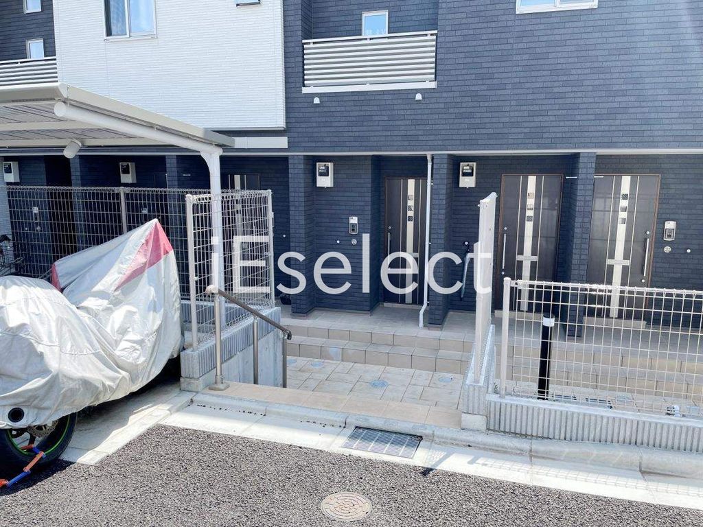 エントランス　お部屋へはこちらから