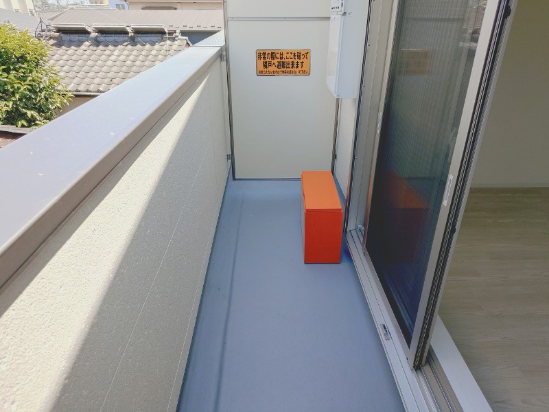 バルコニー　同物件別室写真